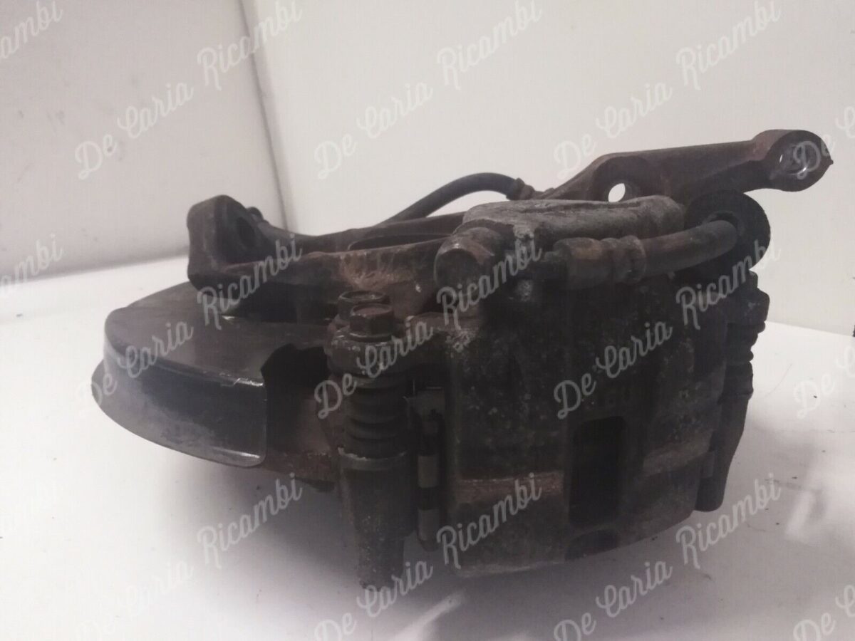 fusello ant dx completo di pinza e disco per suzuki vitara i 373036723200 fusello ant dx completo di pinza e disco per suzuki vitara i