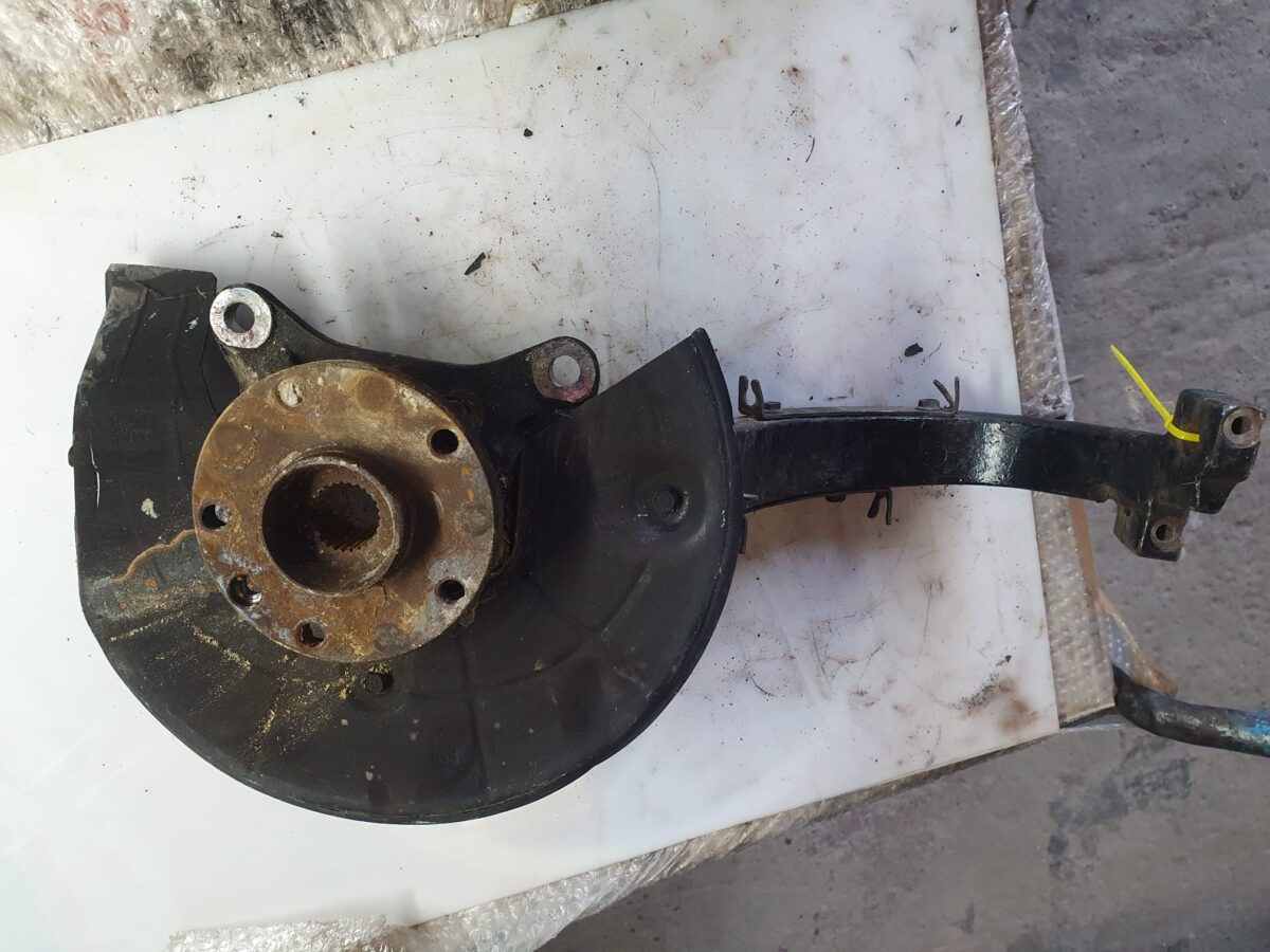 fusello montante per thesis anteriore sx 388039221360 3 fusello montante per thesis anteriore sx