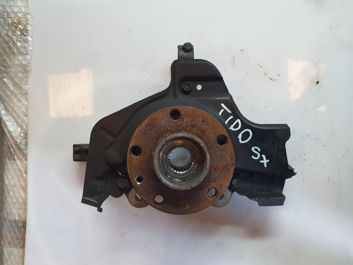 fusello montante per tipo 2019 anteriore sx 388039221260 3 rotated fusello montante per tipo 2019 anteriore sx