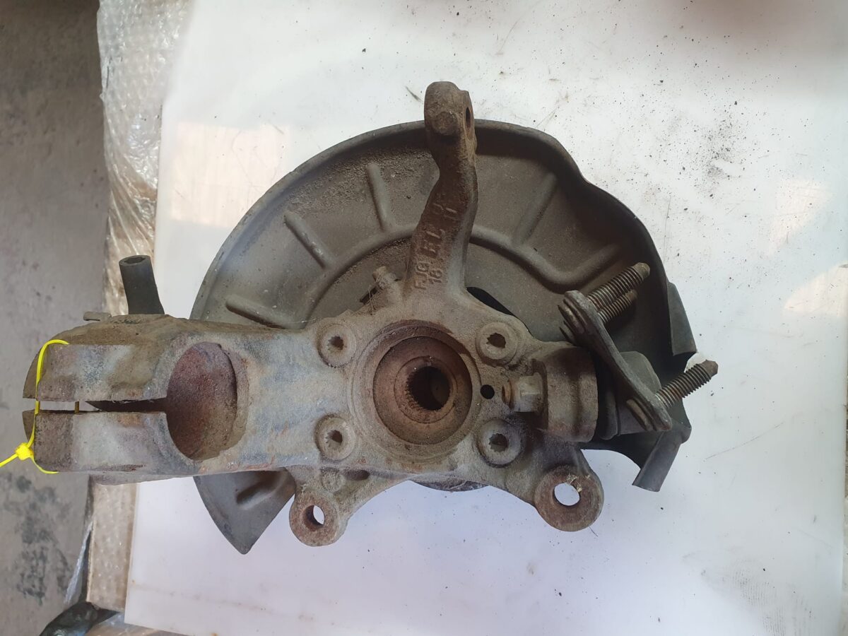 fusello montante per touran anteriore dx 388039221330 3 rotated fusello montante per touran anteriore dx