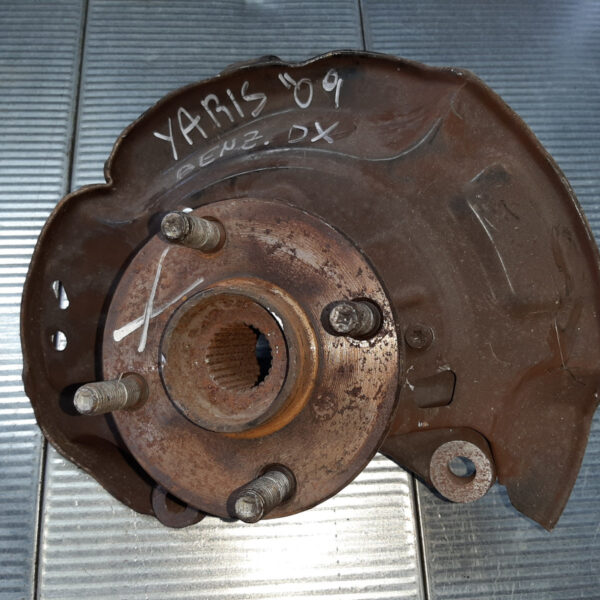 FUSELLO MONTANTE PER TOYOTA YARIS 1.5 BENZINA 2009