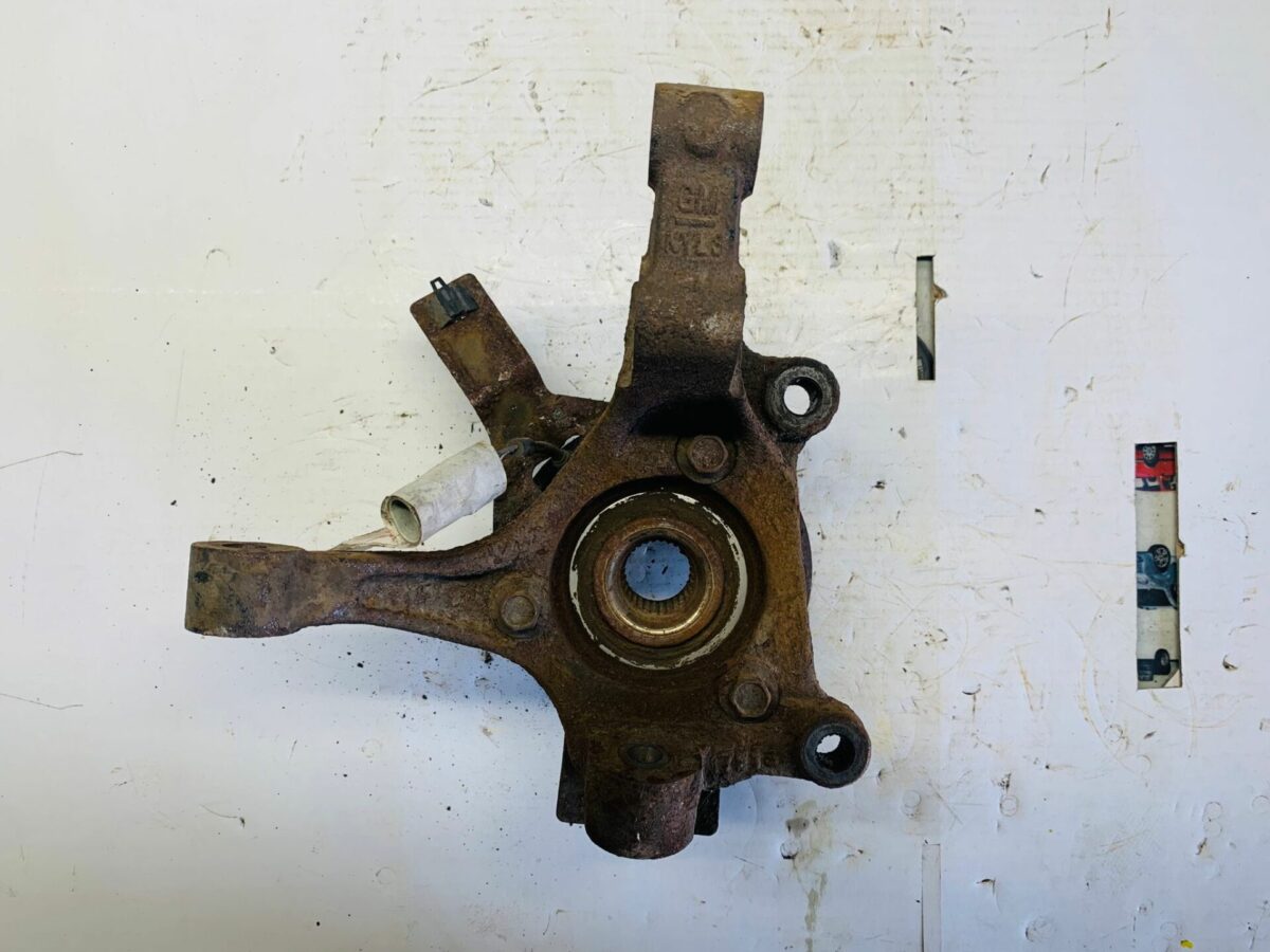 montante mozzo fusello per toyota yaris xp90 anno 2008 renault clio 15 sx 374217317590 2 montante mozzo fusello per toyota yaris xp90 anno 2008 renault clio 1.5 sx