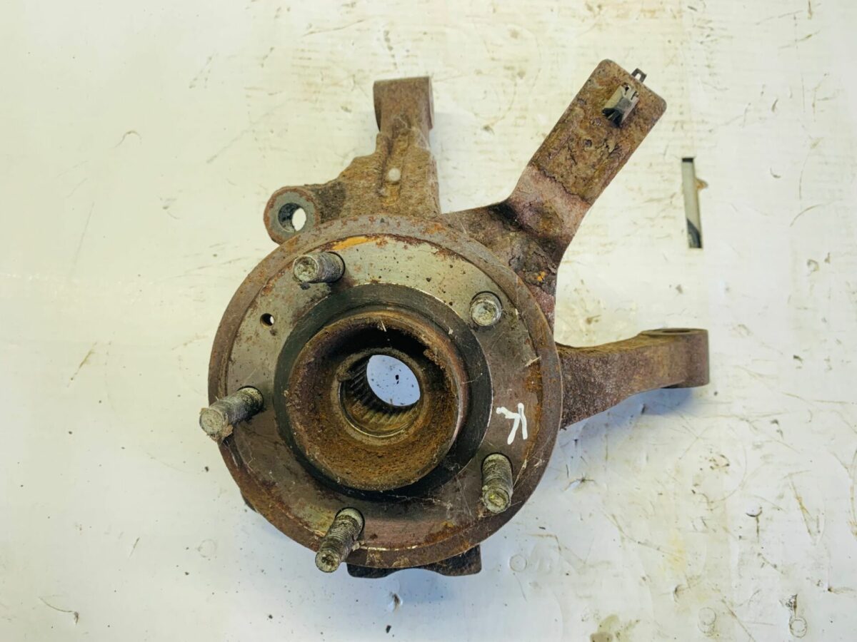 montante mozzo fusello per toyota yaris xp90 anno 2008 renault clio 15 sx 374217317590 3 montante mozzo fusello per toyota yaris xp90 anno 2008 renault clio 1.5 sx