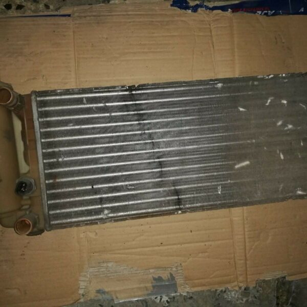 RADIATORE RAFFREDDAMENTO MOTORE PER AUTOBIANCHI LANCIA Y10 1.1 FIAT PANDA 141