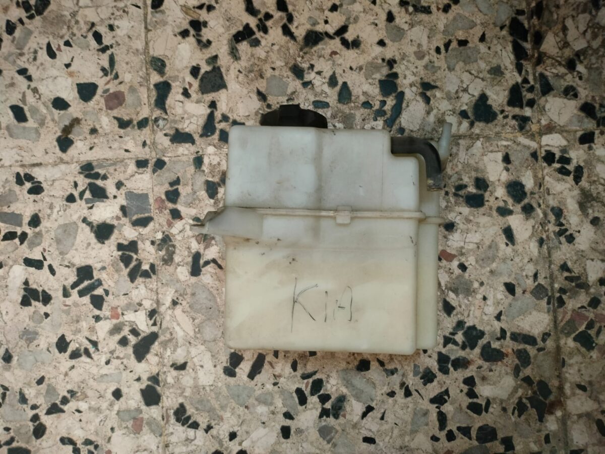 serbatoio liquido radiatore per kia picanto 388039221740 2 serbatoio liquido radiatore per kia picanto