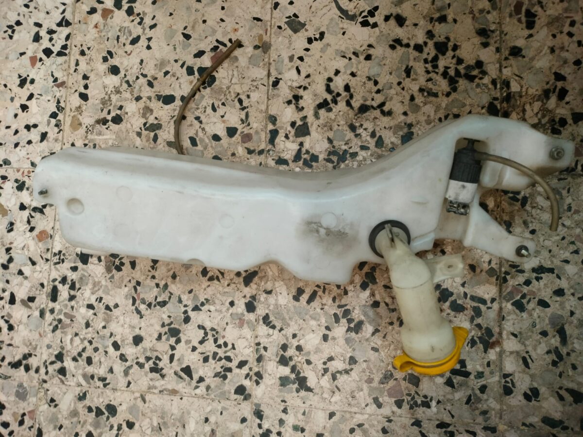 serbatoio liquido tergicristalli per opel frontera 388039221720 2 serbatoio liquido tergicristalli per opel frontera