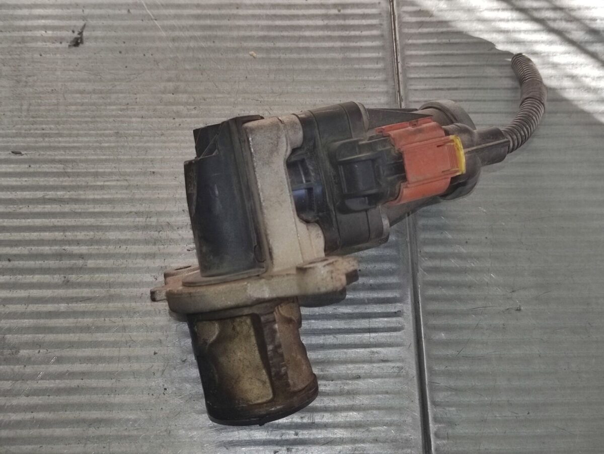 valvola egr per chevrolet aveo 2 t300 13 373450542600 valvola egr per chevrolet aveo 2 t300 1.3