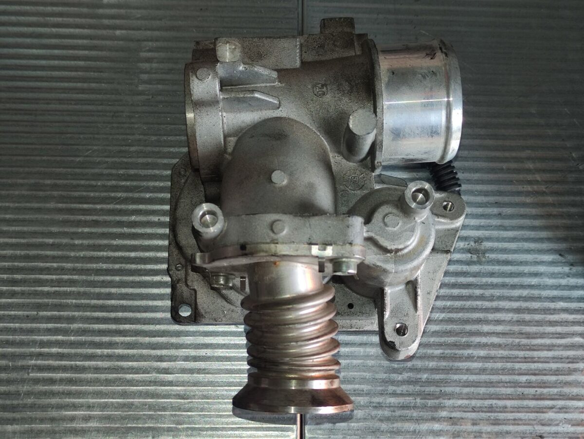 valvola egr per opel crosa e van 13 2015 2020 373436706180 valvola egr per opel crosa e van 1.3 2015-2020
