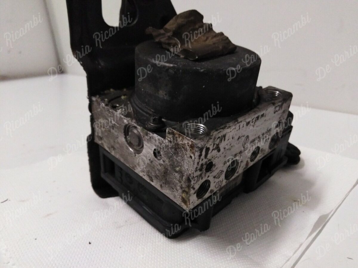 8200527390 pompa abs per renault scenic ii serie 372990812131 3 8200527390 pompa abs per renault scenic ii serie