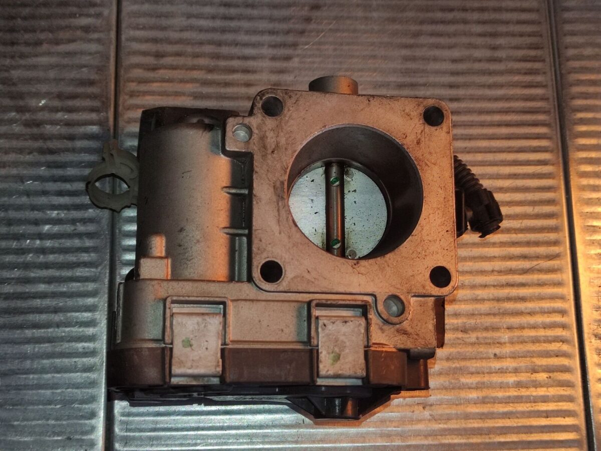 corpo farfallato per lancia musa 14 2010 2011 373446673831 corpo farfallato per lancia musa 1.4 2010-2011