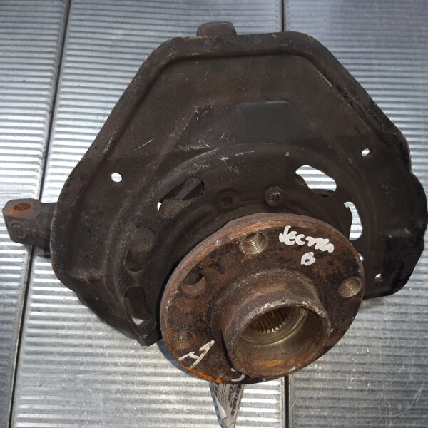 FUSELLO MONTANTE ANTERIORE SINISTRO PER OPEL VECRA SAAB