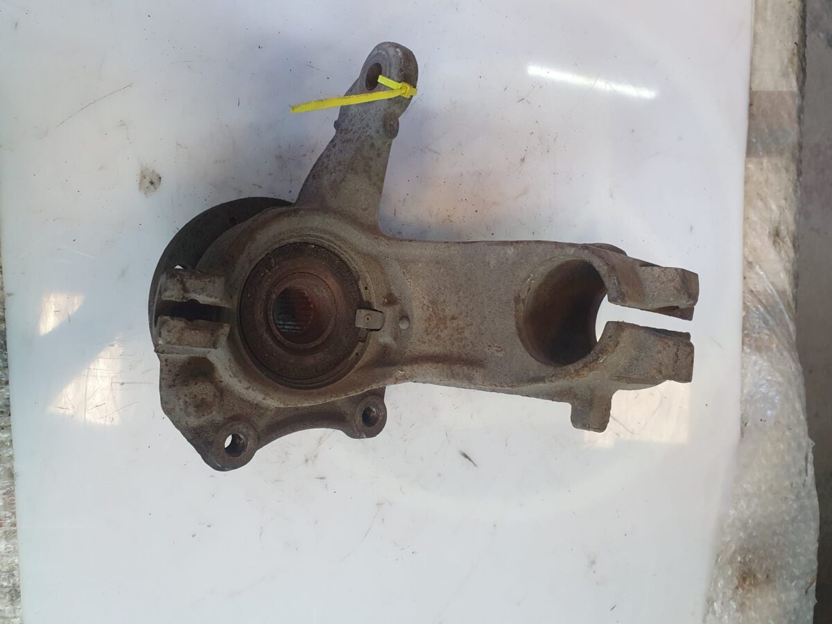 fusello montante per 207 anteriore sx 388039221341 3 rotated fusello montante per 207 anteriore sx
