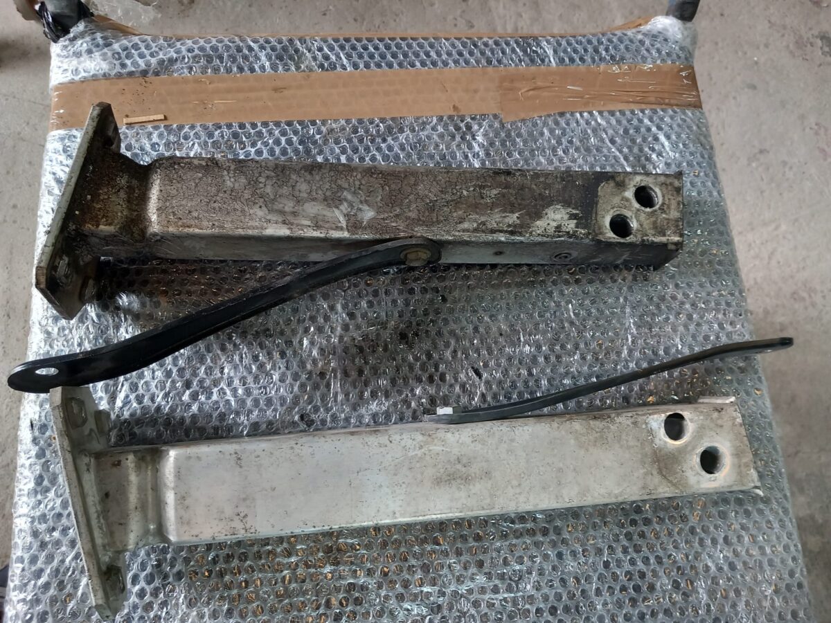 puntale per assale per fiat 500 l 388039221011 2 puntale per assale per fiat 500 l