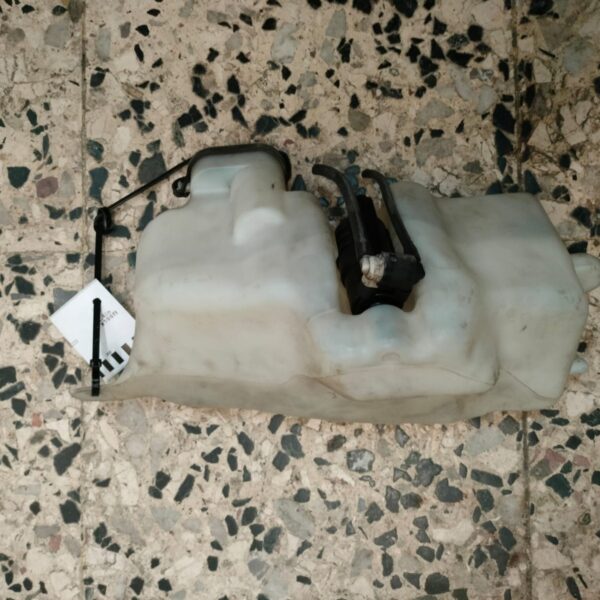 SERBATOIO LIQUIDO TERGICRISTALLI PER RENAULT CLIO