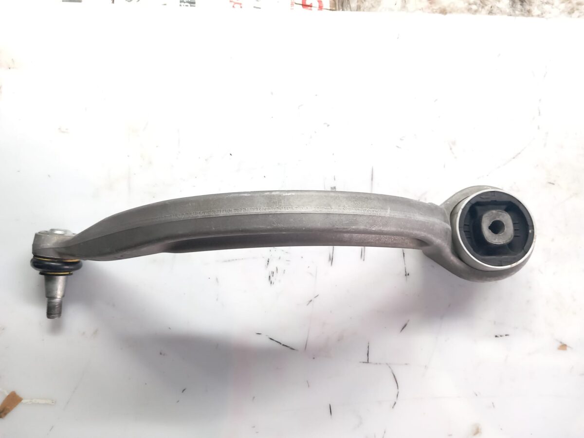 braccio oscillante per anteriore destro audi a4 avant 8w5audia4 avant 8w5 b 388039221452 3 braccio oscillante per anteriore destro audi a4 avant (8w5)audi/a4 avant (8w5 b