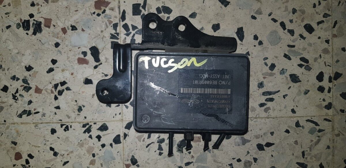 centralina pompa abs 58920 d7201 per hyundai tucson 132896122262 centralina pompa abs 58920-d7201 per hyundai tucson