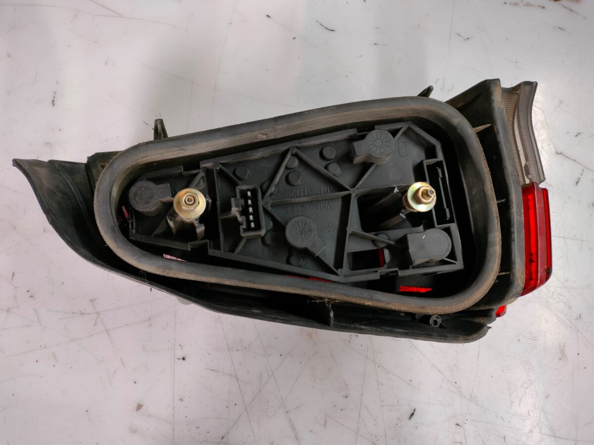 luc stop posteriore destra per peugeot 106 388039221922 3 luc stop posteriore destra per peugeot 106