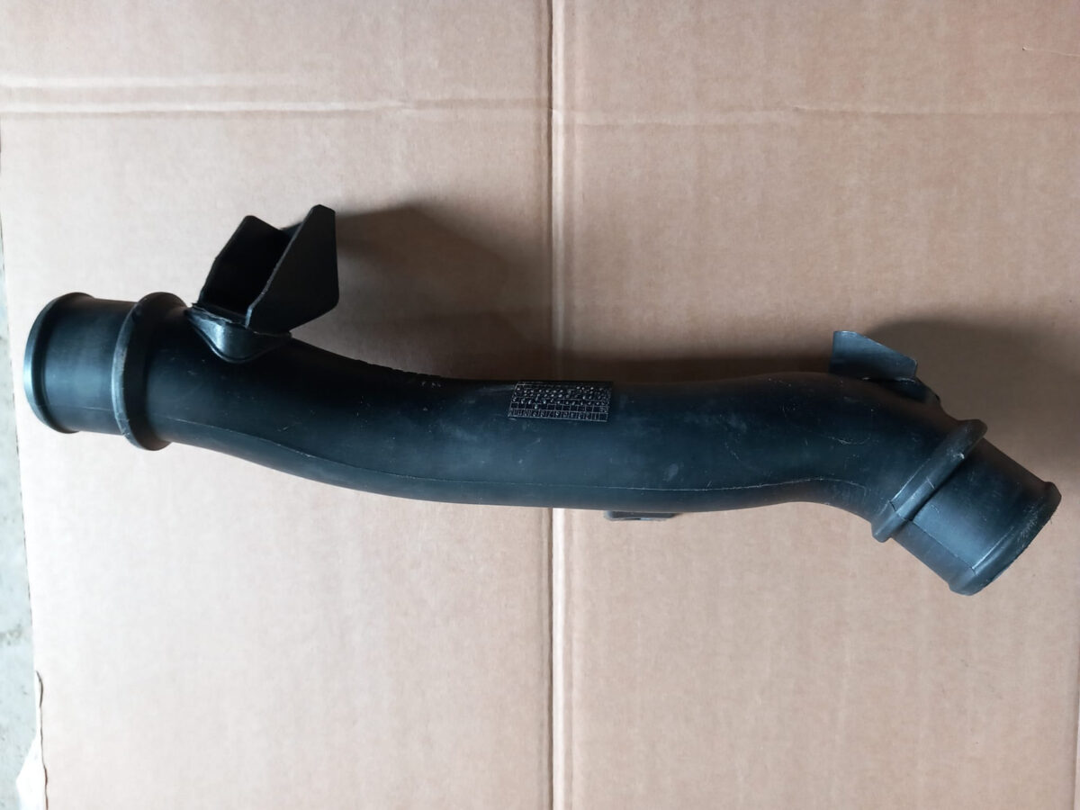 manicotto turbina rigido per 51739709 per fiat croma 19 mjet 150cv dal 2005171 388039221012 manicotto turbina rigido per 51739709 per fiat croma 1.9 mjet 150cv dal 2005[171