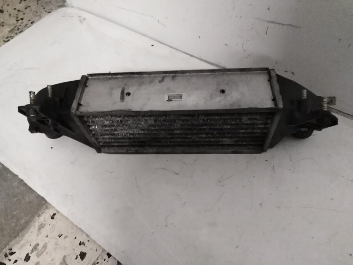 radiatore intercooler per ford focus 373418610472 radiatore intercooler per ford focus