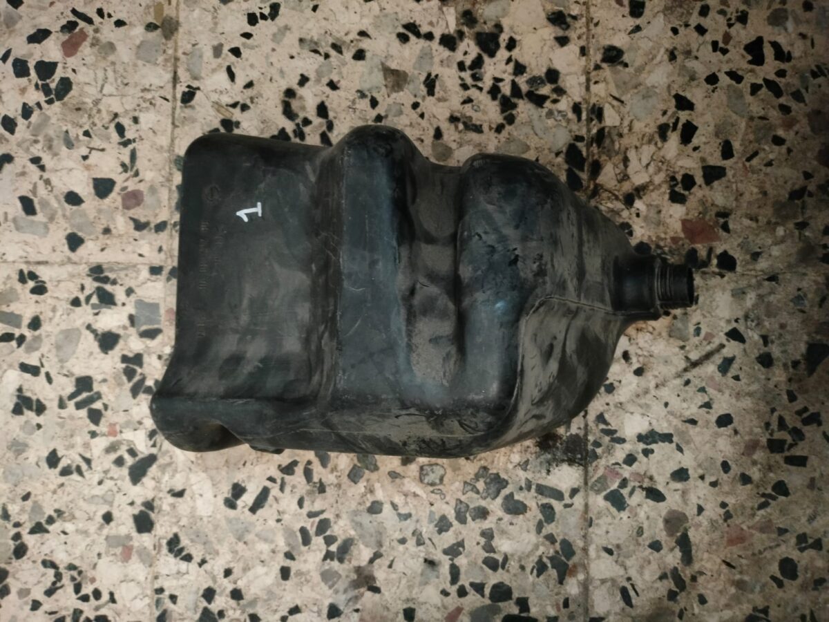 serbatoio liquido tergicristalli per peugeot 106 citroen saxo 388039221842 4 serbatoio liquido tergicristalli per peugeot 106 citroen saxo