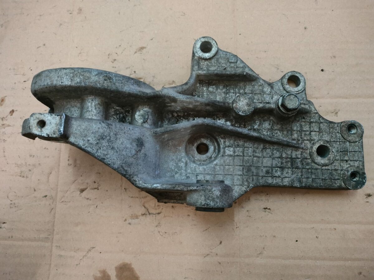 supporto motore semiasse per fiat punto palio 388039222142 3 supporto motore semiasse per fiat punto palio