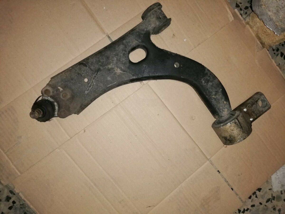 braccio oscillante sospensione ruota ant sx per ford fiesta v fusion mazda 2 dy 143216070033 braccio oscillante sospensione ruota ant sx per ford fiesta v fusion mazda 2 dy