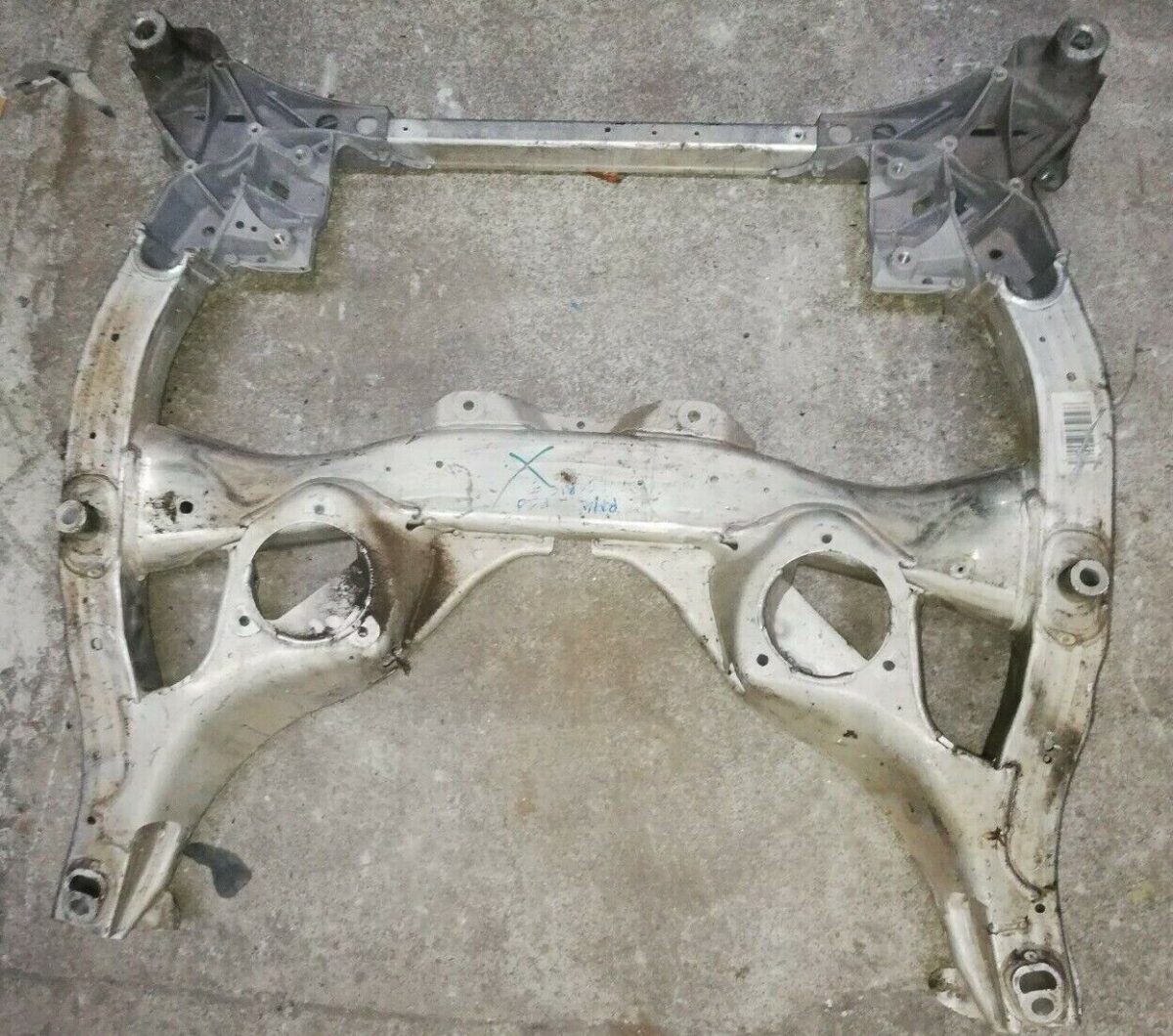 culla motore assale sospensione per bmw serie 5 f10 touring f11 2009 133086029103 culla motore assale sospensione per bmw serie 5 f10 touring f11 2009>