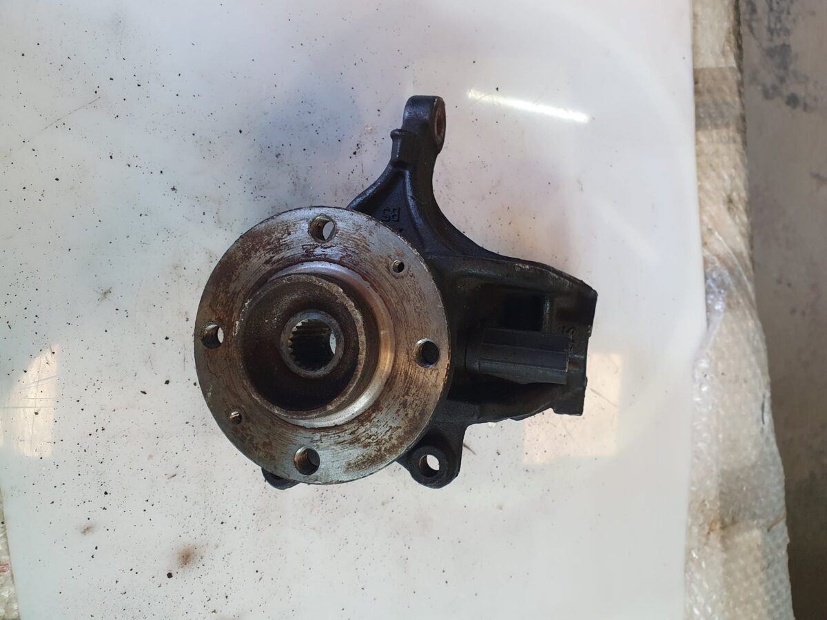 fusello montante per c3 2011 anteriore dx 388039221323 fusello montante per c3 2011 anteriore dx