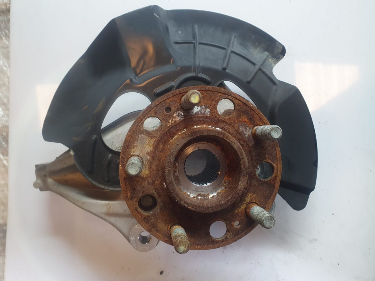fusello montante per tucson 2015 anteriore sx diesel 388039221243 4 rotated fusello montante per tucson 2015 anteriore sx diesel