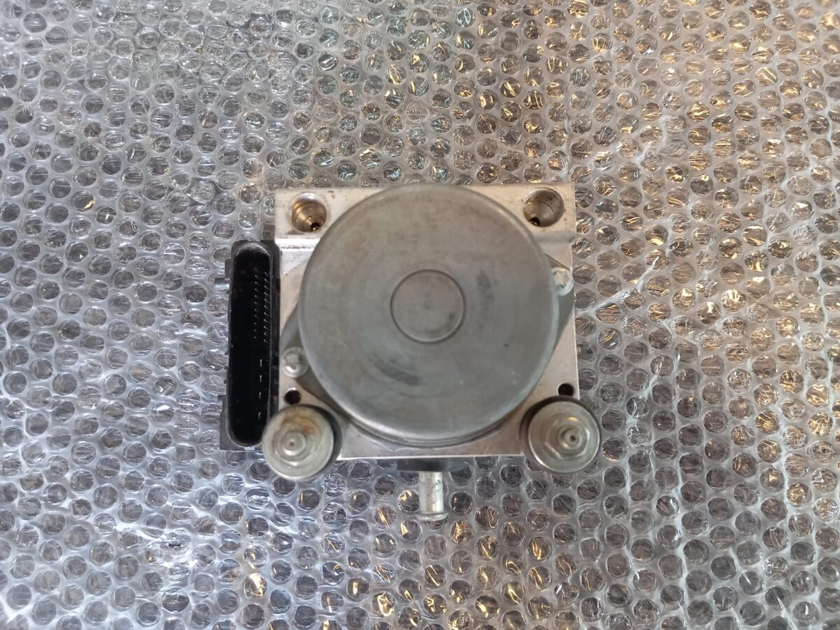 pompa abs per fiat idea lancia musa 13 mjt 2009 cod 0265232129 388039221003 4 pompa abs per fiat idea / lancia musa 1.3 mjt (2009) cod. 0265232129