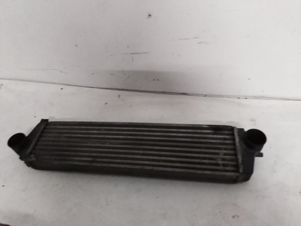 radiatore intercooler per bmw 373418610473 radiatore intercooler per bmw