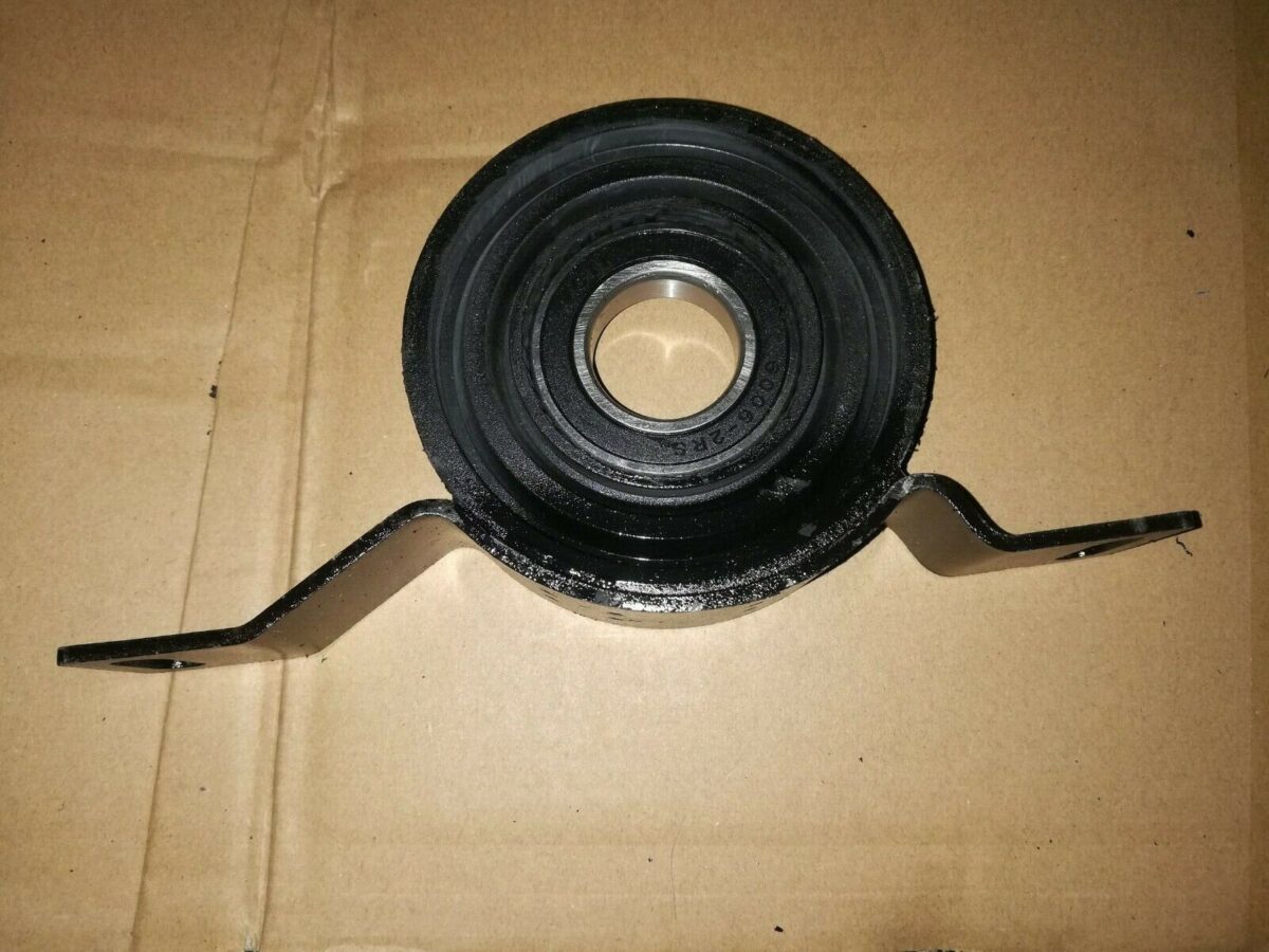 supporto cuscinetto giunto albero cardanico per mercedes classe c w204 e w212 133002902393 supporto cuscinetto giunto albero cardanico per mercedes classe c w204 e w212