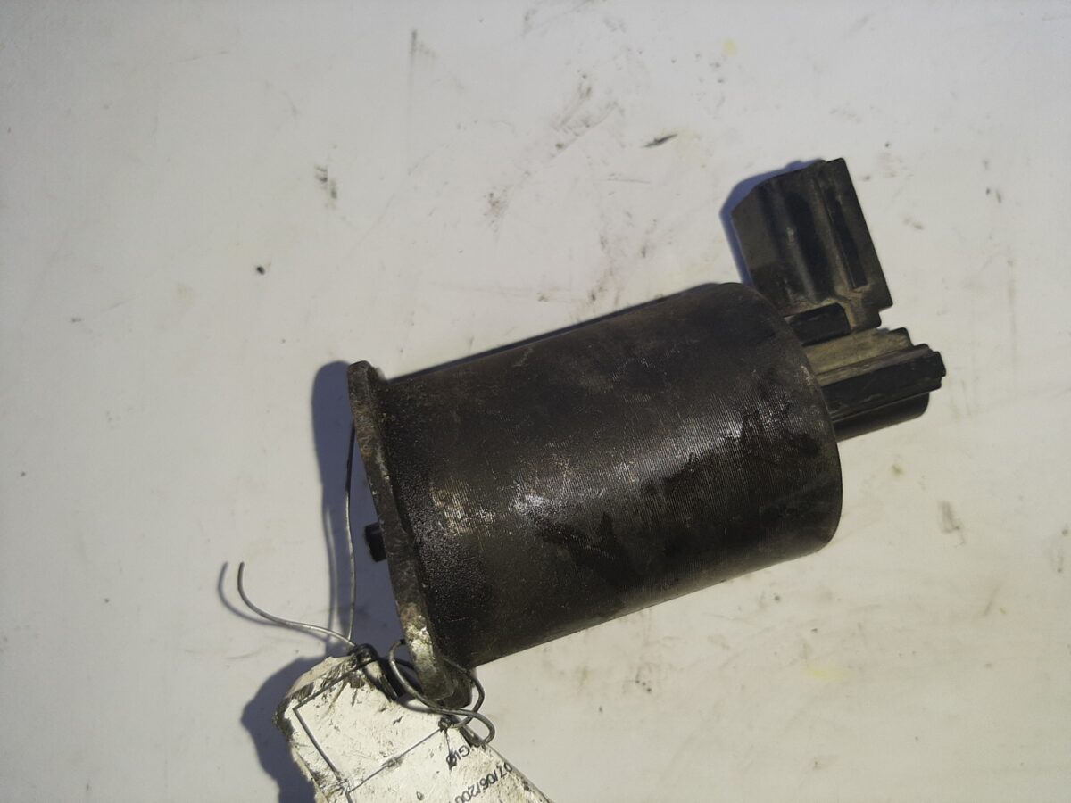 valvola egr per clio iii megane ii scenic ii almera ii kangoo micra iii kubistar 388039214503 2 valvola egr per clio iii megane ii scénic ii almera ii kangoo micra iii kubistar