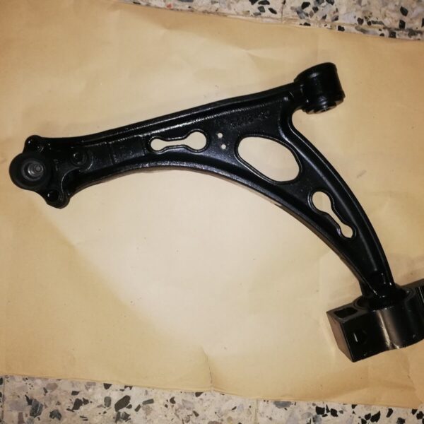 BRACCIO OSCILLANTE SOSPENSIONE ANT. SX ESTERNO PER AUDI A3 8P SEAT VW GOLF VI