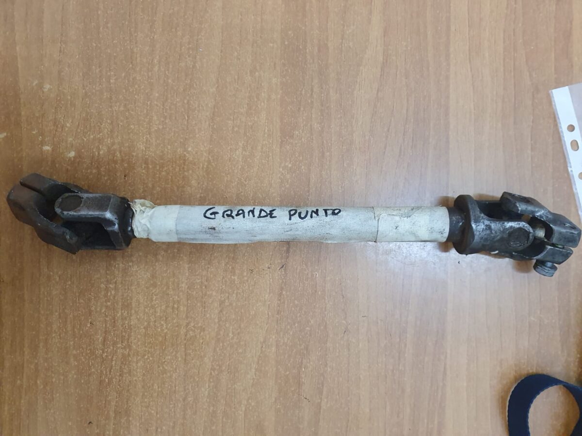 canna sterzo per grande punto 13 mjt 388039221204 3 rotated canna sterzo per grande punto 1.3 mjt