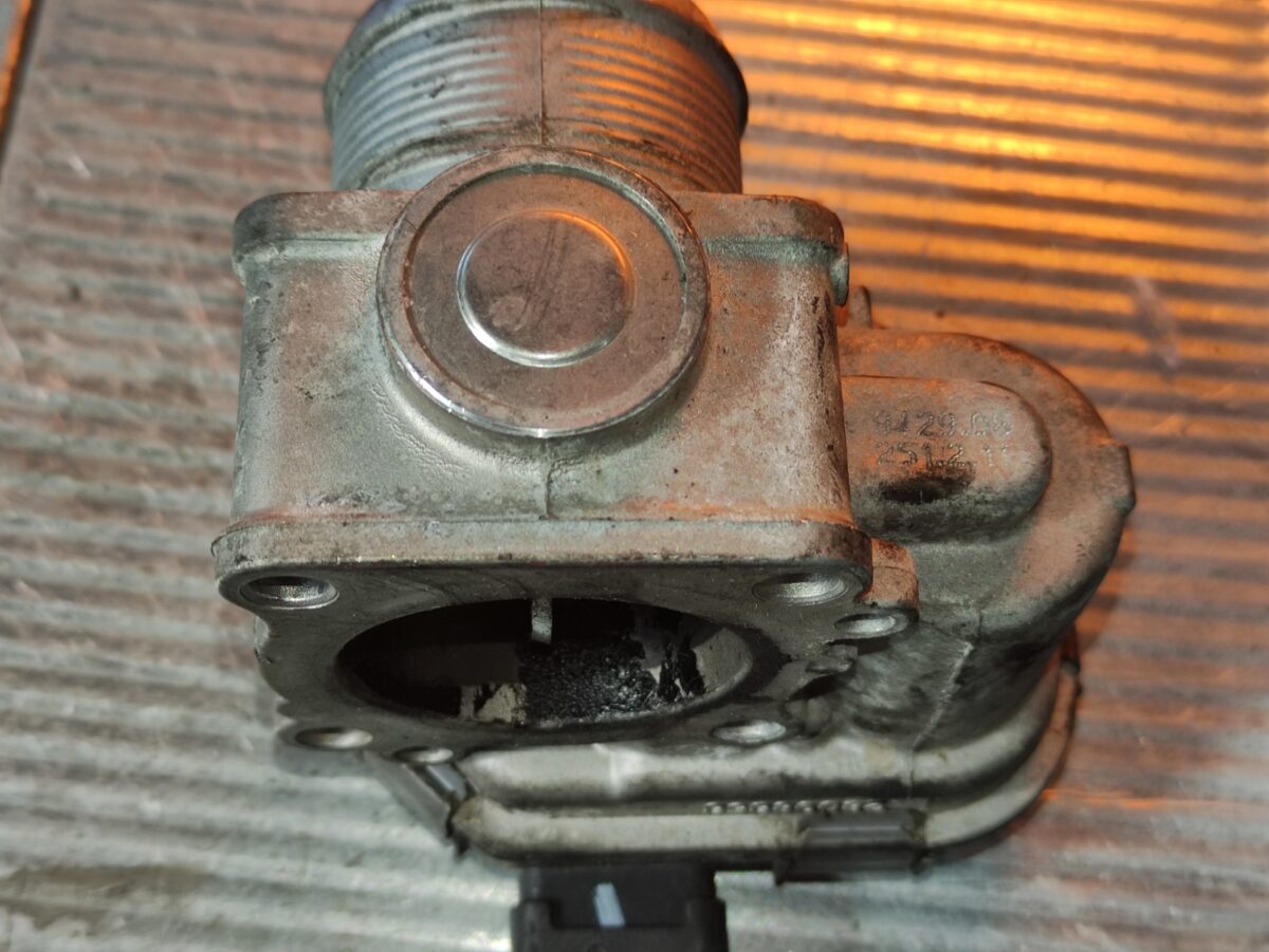 corpo farfallato per citroen c4 16 hdi 2009 2013 388039214104 4 corpo farfallato per citroen c4 1.6 hdi 2009-2013