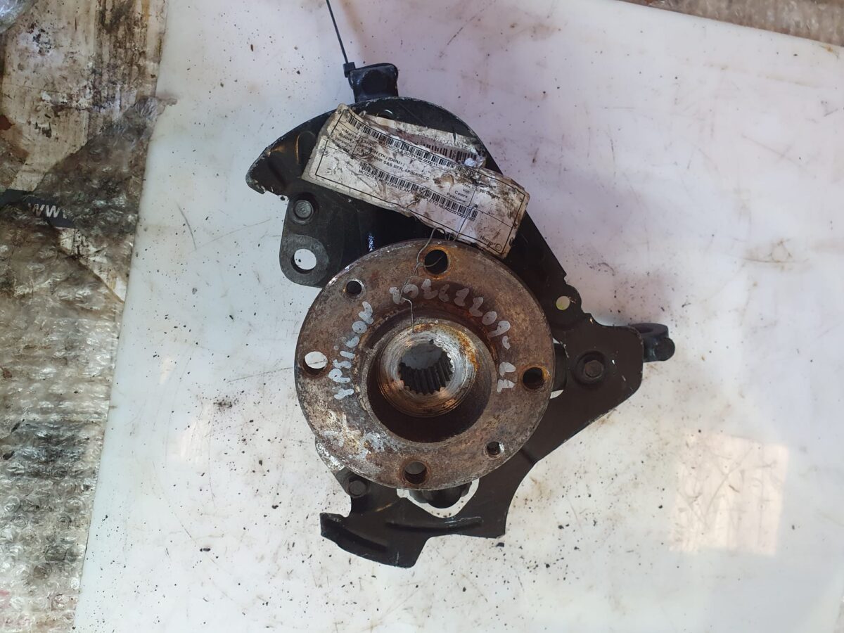 fusello montante per lancia y iii anteriore sx 388039221364 2 rotated fusello montante per lancia y iii anteriore sx