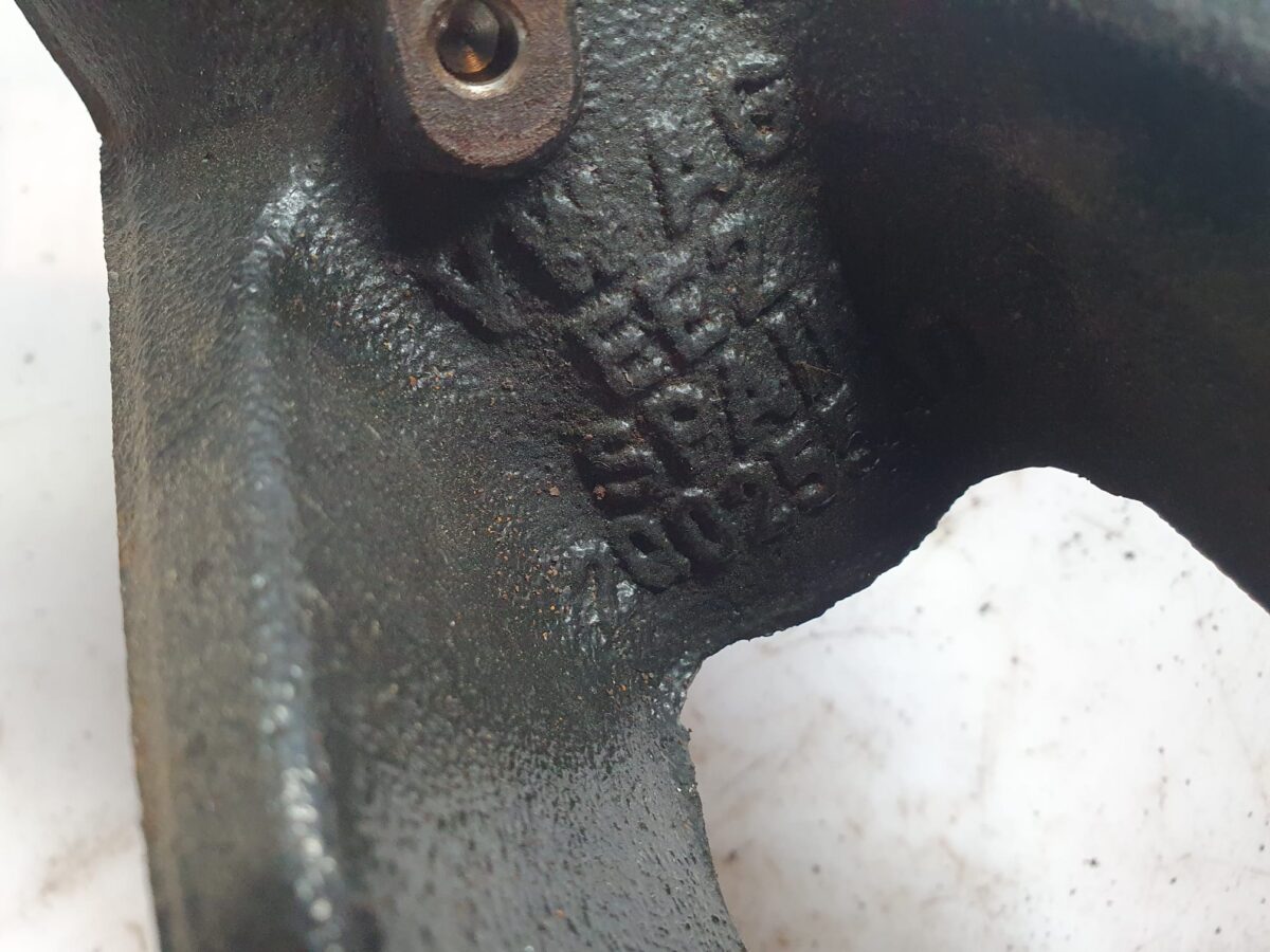 fusello montante per t roc anteriore sx 388039221284 3 rotated fusello montante per t-roc anteriore sx