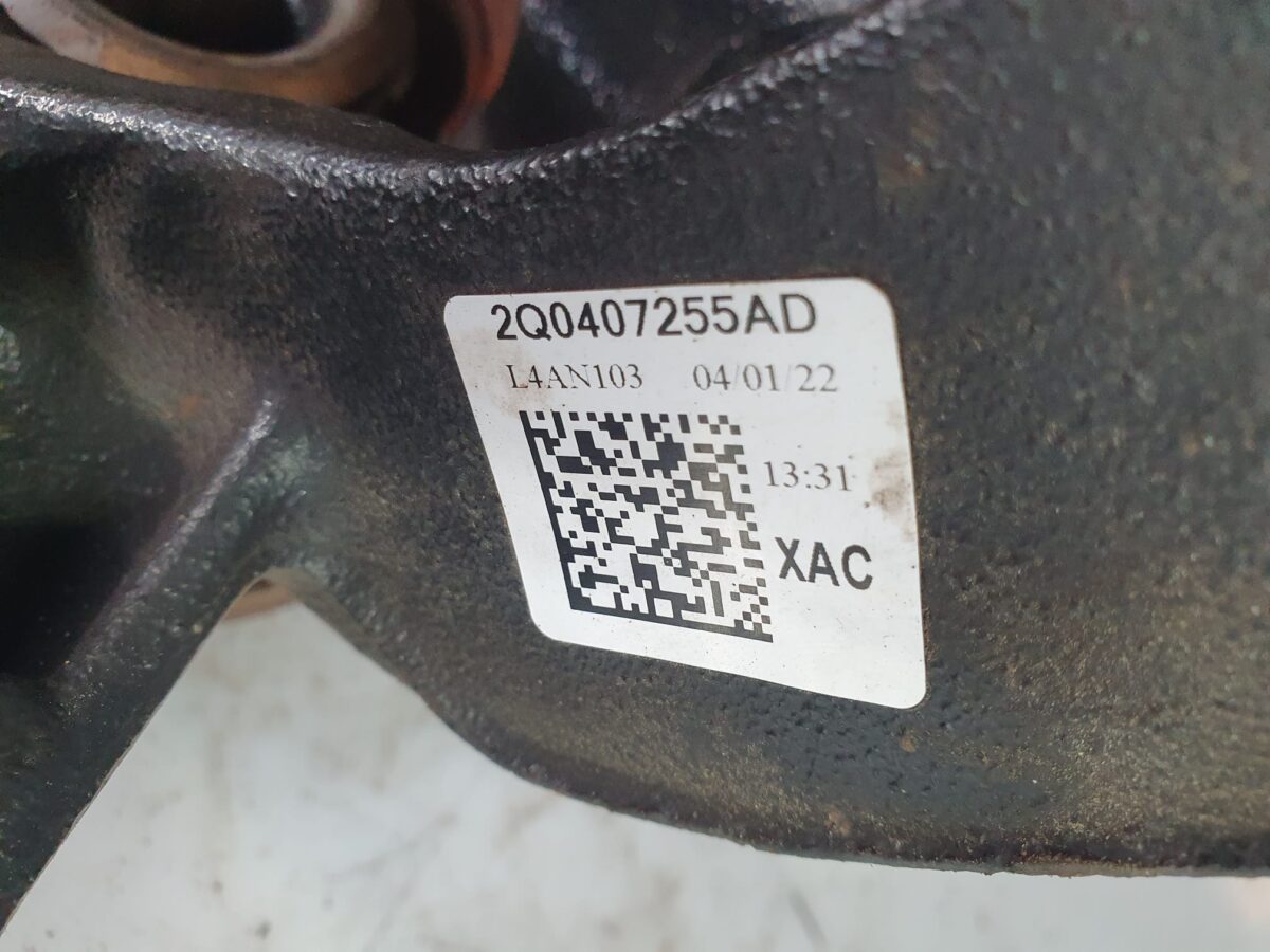 fusello montante per t roc anteriore sx 388039221284 4 rotated fusello montante per t-roc anteriore sx