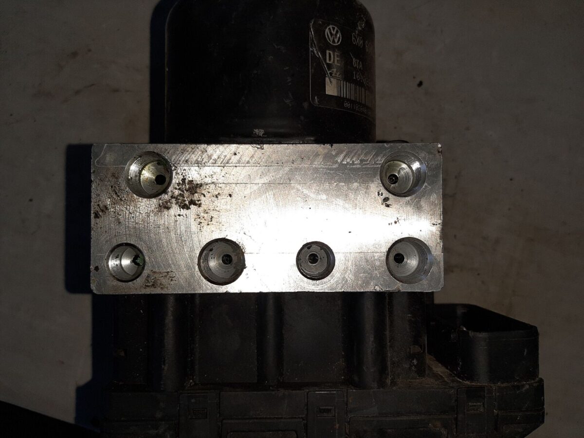 pompa abs per volkswagen lupo 373525377854 pompa abs per volkswagen lupo