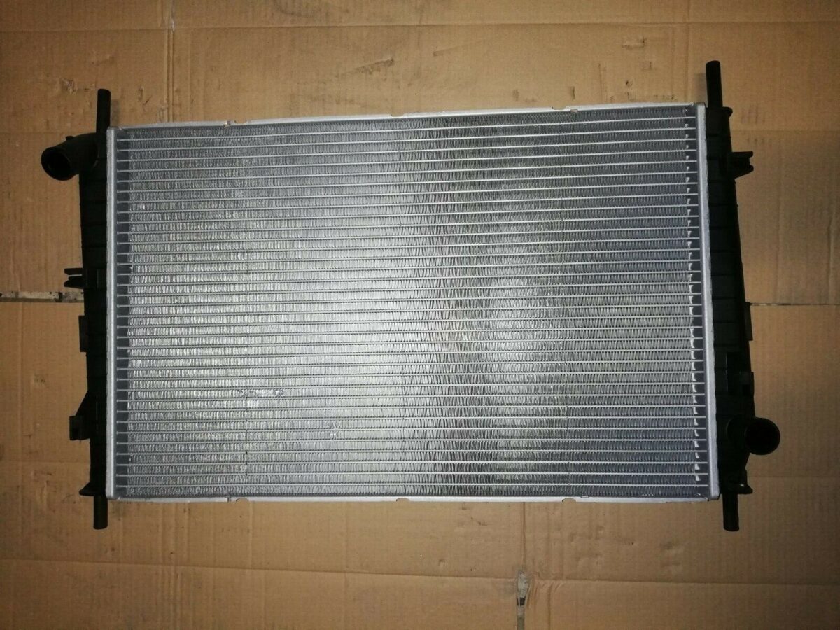 radiatore raffreddamento motore per ford cougar ec 25 v6 24v mondeo i ii 132995022994 radiatore raffreddamento motore per ford cougar (ec_): 2.5 v6 24v mondeo i ii