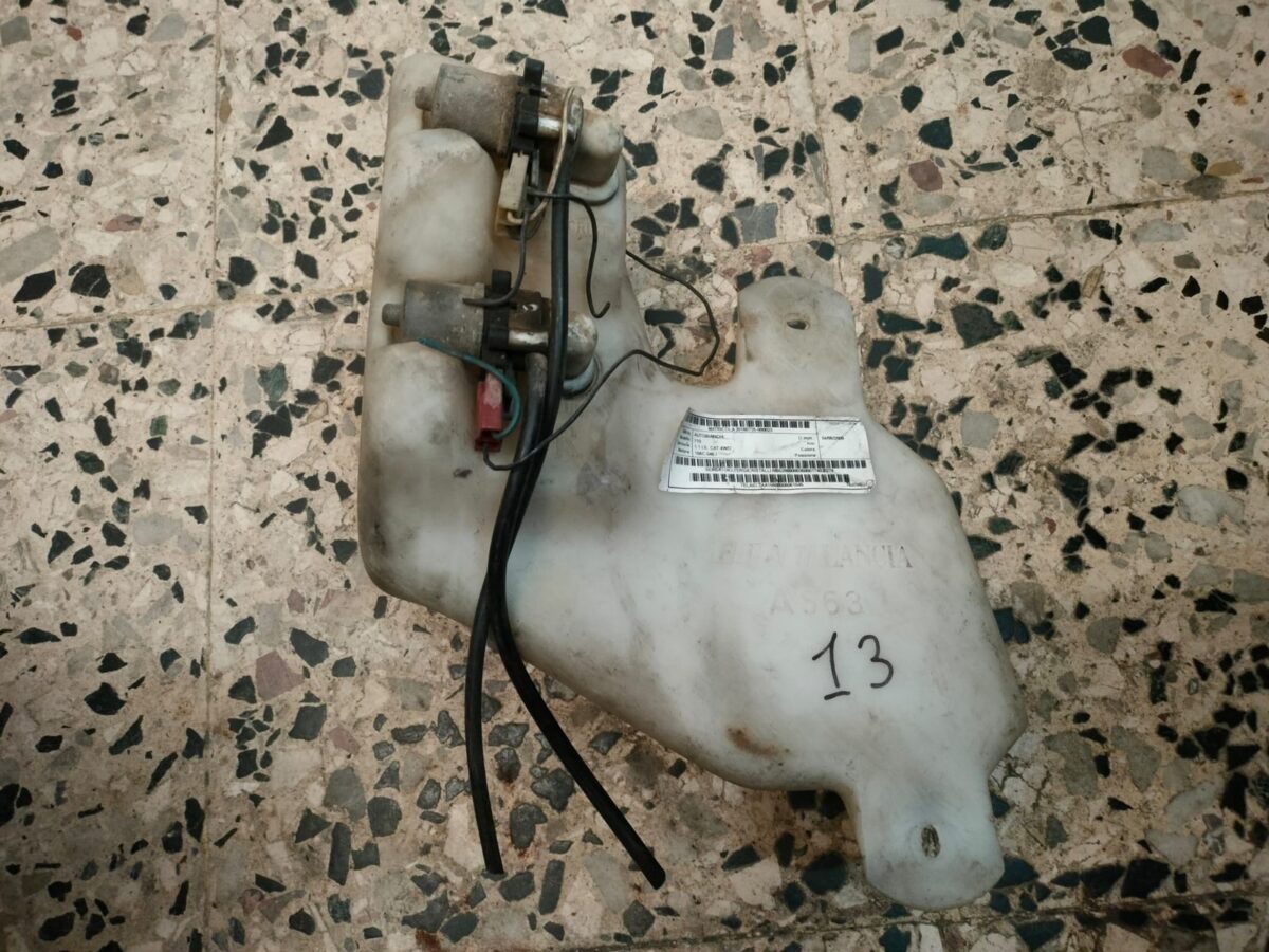 serbatoio liquido tergicristalli per lancia ypsilon y10 388039221714 serbatoio liquido tergicristalli per lancia ypsilon y10