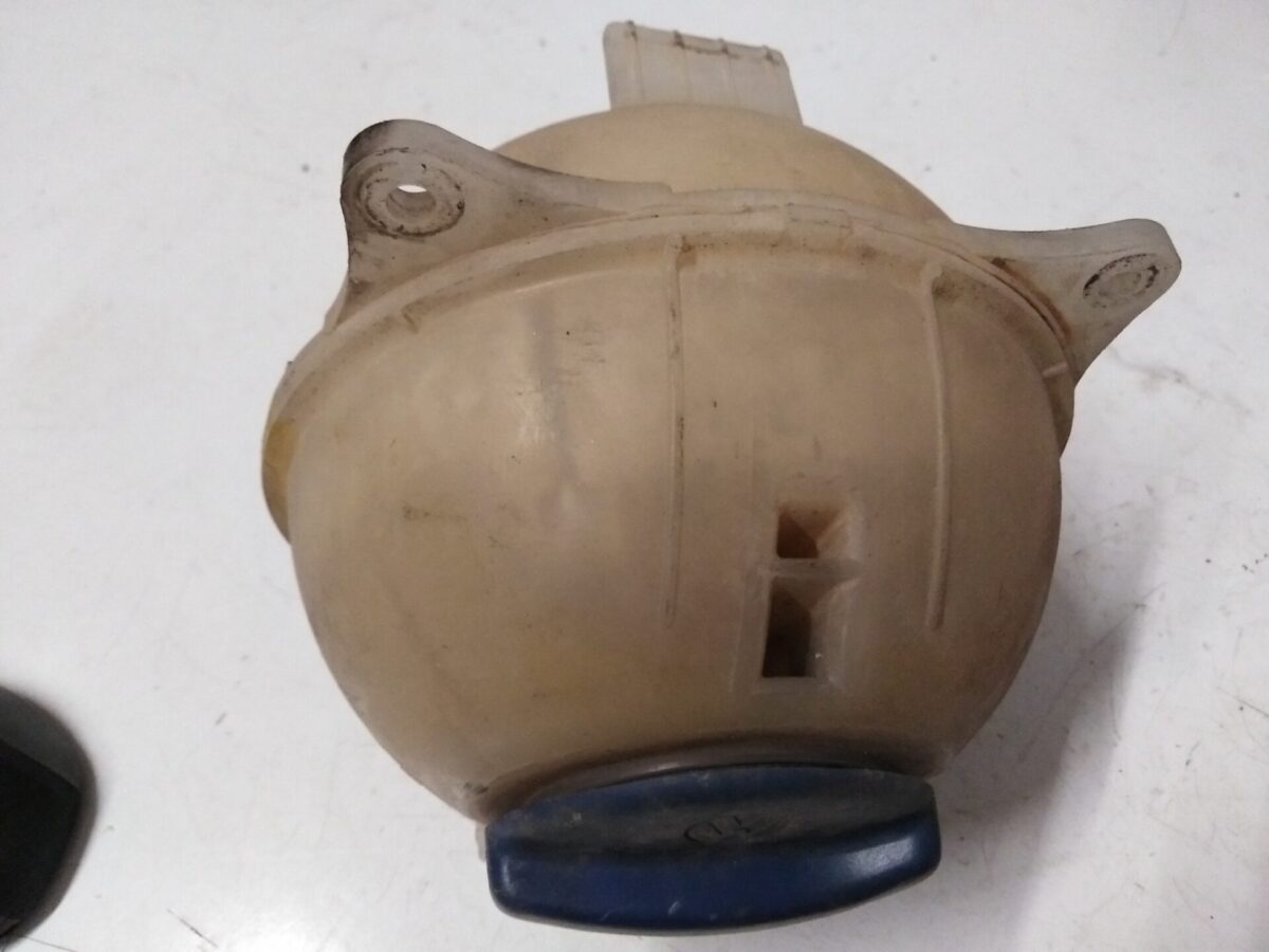 vaschetta compensazione radiatore per dacia nissan renault 373433990254 2 vaschetta compensazione radiatore per dacia nissan renault
