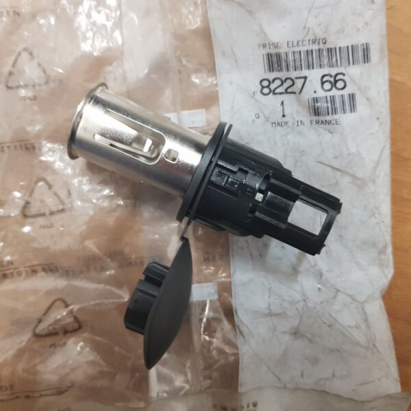ACCENDI SIGARI PER PEUGEOT 307 PER CITROEN C4  822766