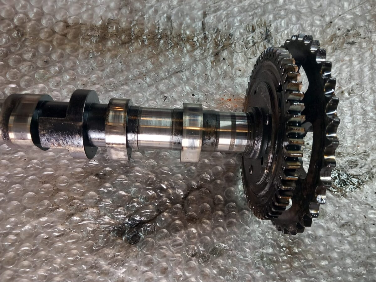 albero a camme per mercedes w169 w245 diesel m640 uscita motore a6400504801 388039221045 3 albero a camme per mercedes w169 w245 diesel m640 uscita motore a6400504801