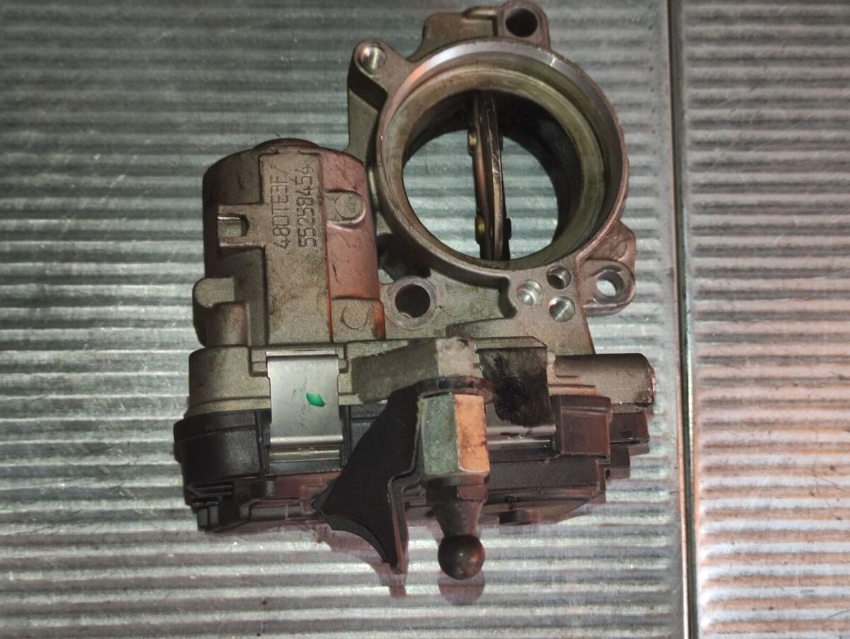 corpo farfallato per giulietta tipo 2 giulia 500x doblo cargo renegade suv tipo 373440343005 corpo farfallato per giulietta tipo 2 giulia 500x doblo cargo renegade suv tipo