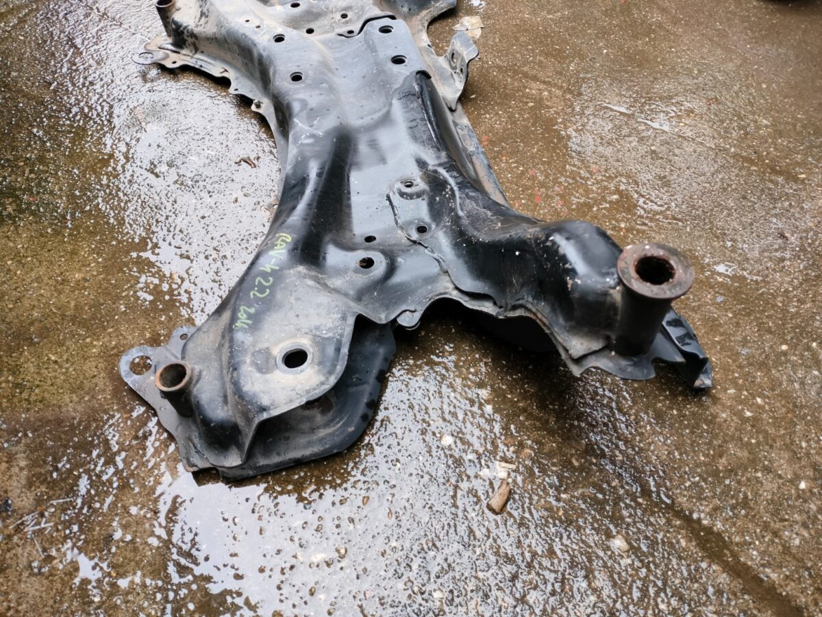 culla assale anterore per toyota rav4 388039222005 4 culla assale anterore per toyota rav4