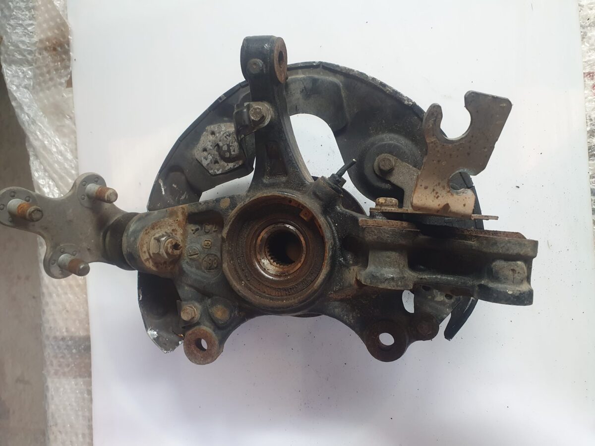 fusello montante per 308 2 serie anteriore sx 388039221255 2 rotated fusello montante per 308 2° serie anteriore sx
