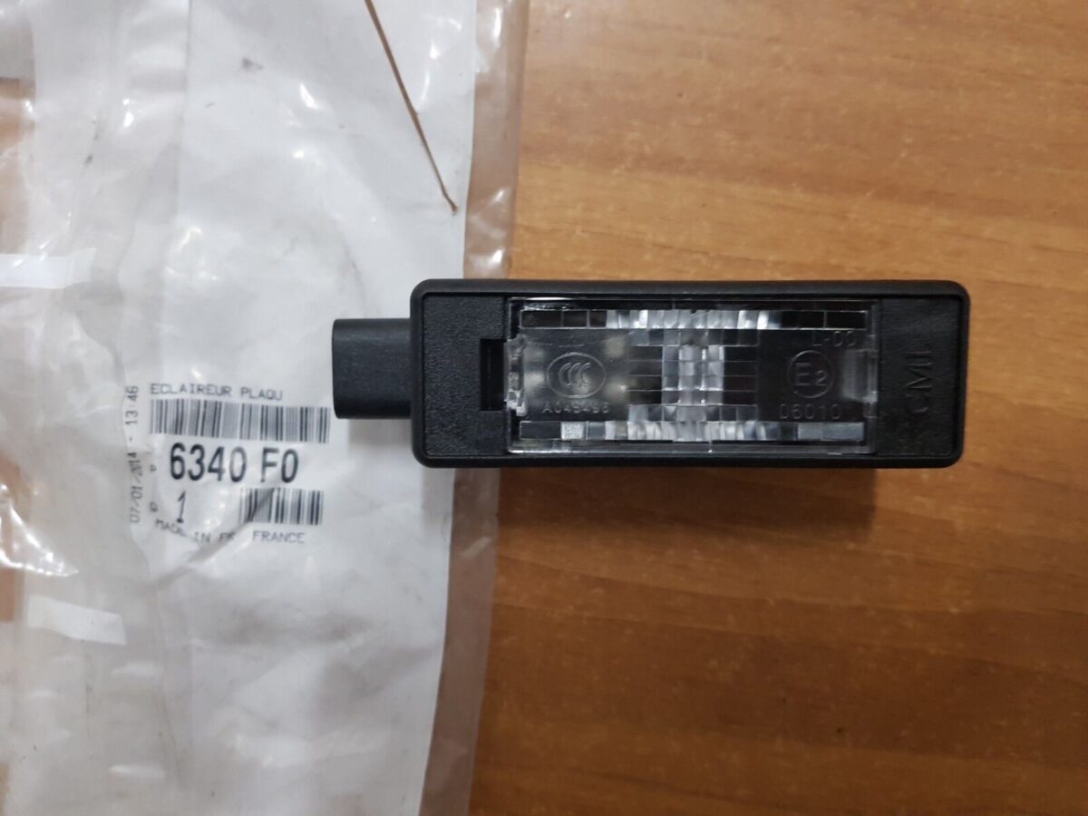 luce targa per citroen jumpy peugeot expert ref 6340e9 142942345745 luce targa per citroen jumpy peugeot expert ref 6340e9