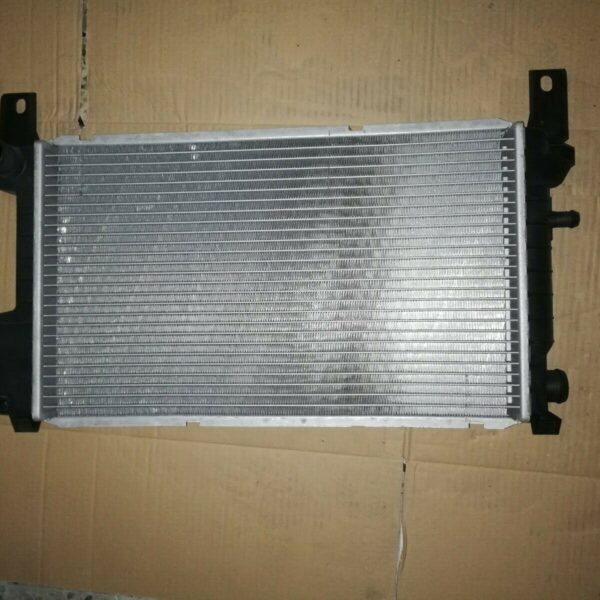 RADIATORE RAFFREDDAMENTO MOTORE PER FORD FIESTA III (GFJ): 1.6 1.8